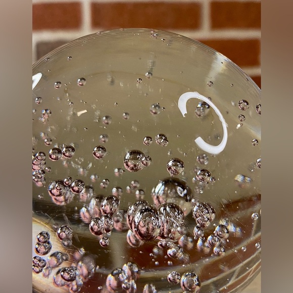 Vintage Murano Style Clear Art Glass Round Paperweight With Bubbles 1.9 Lb‎ - Picture 4 of 5